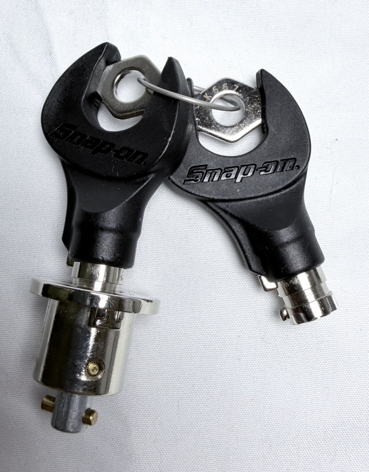 Snap On Flank Drive Lock Cylinder Key Set #K667 - 2 Keys