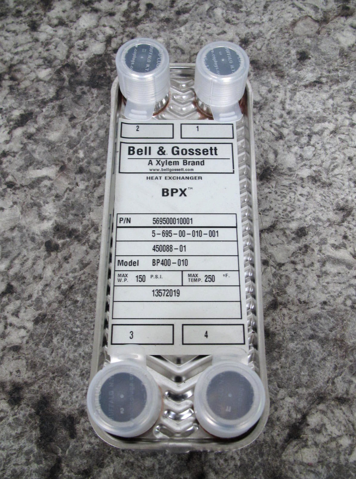New Bell & Gossett BP400-010 / 569500010001 BPX Brazed Plate Heat Exchanger