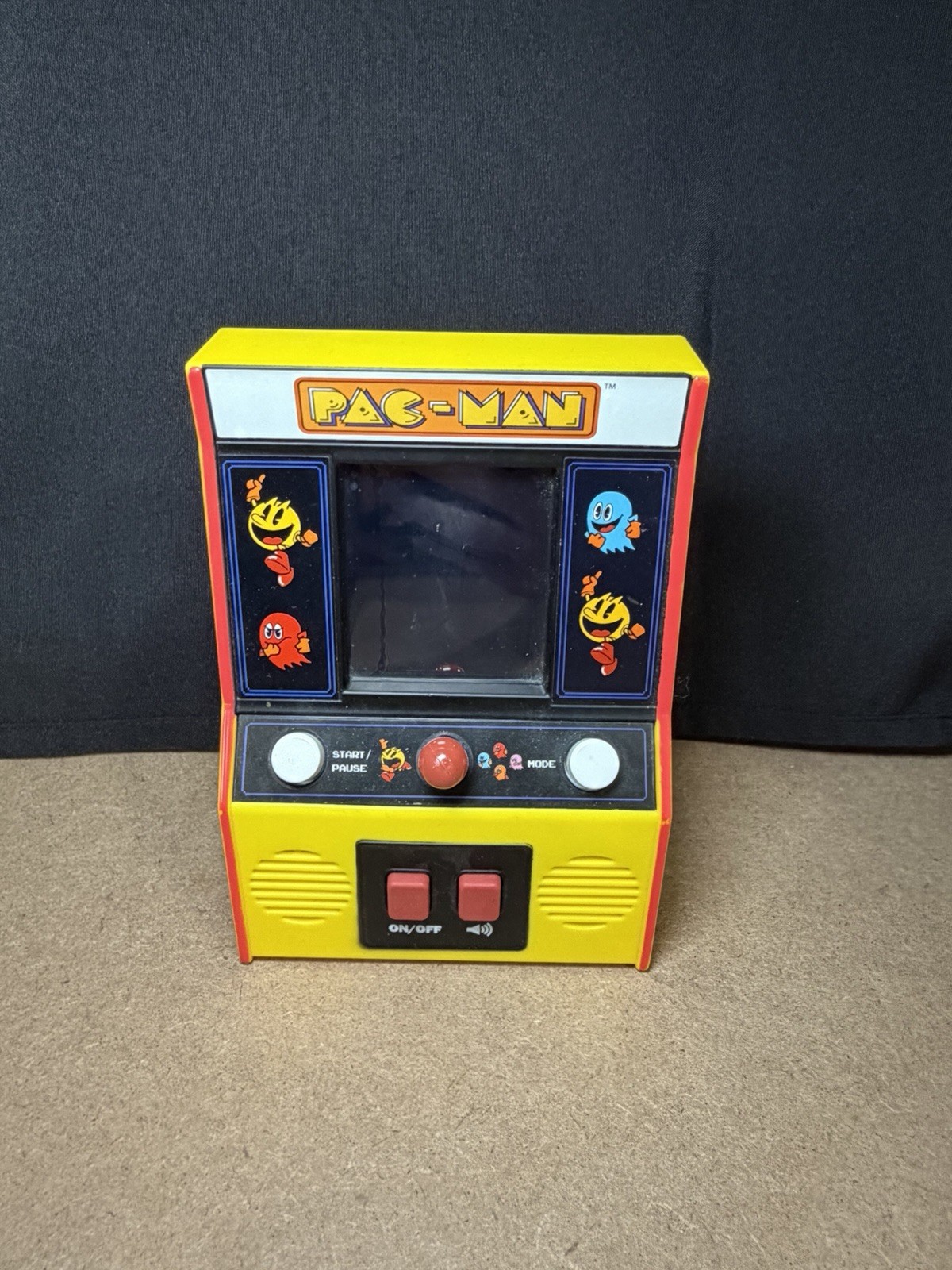 Pac Man - Mini Arcade - Retro Game - Bandai Namco - Miniature Pacman *TESTED*