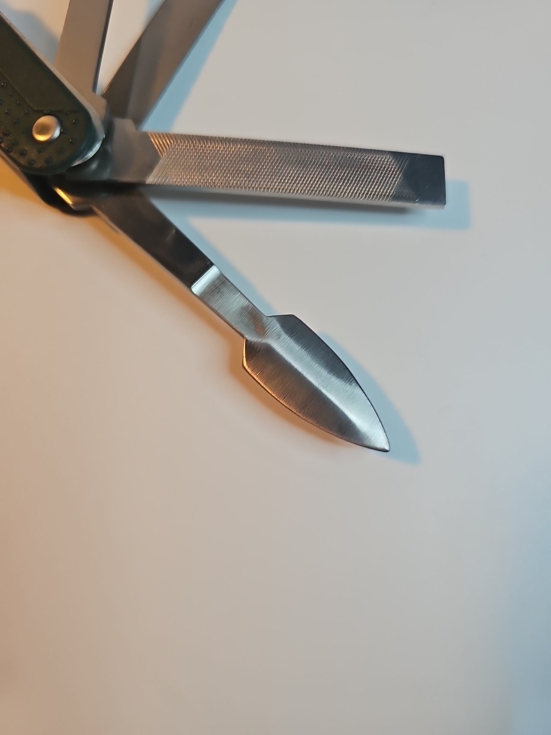 Gardener Pro 9 Function Multi Tool Pruning Shears