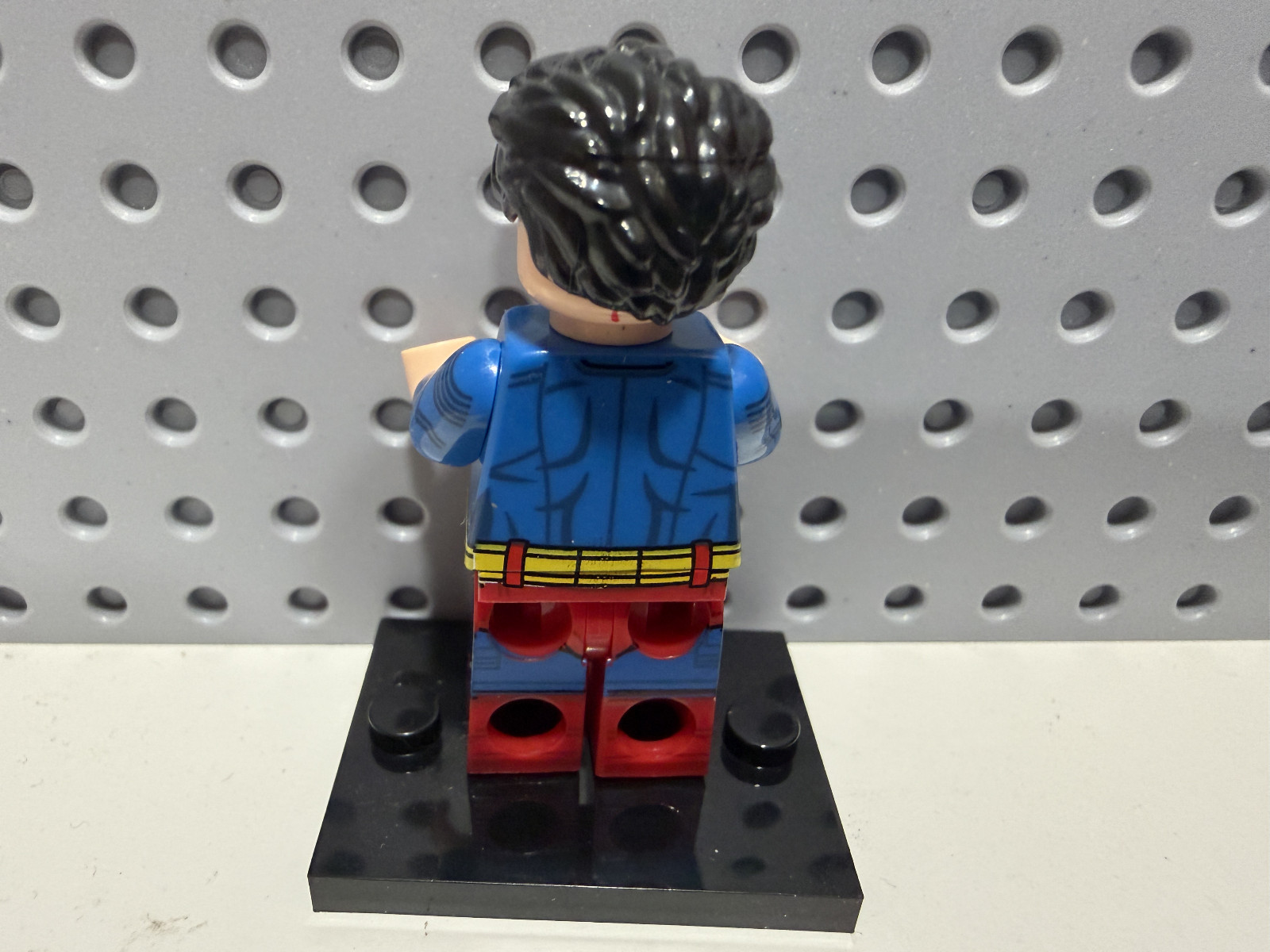 LEGO DC Super Heroes Superman and Krypto Custom Minifigure