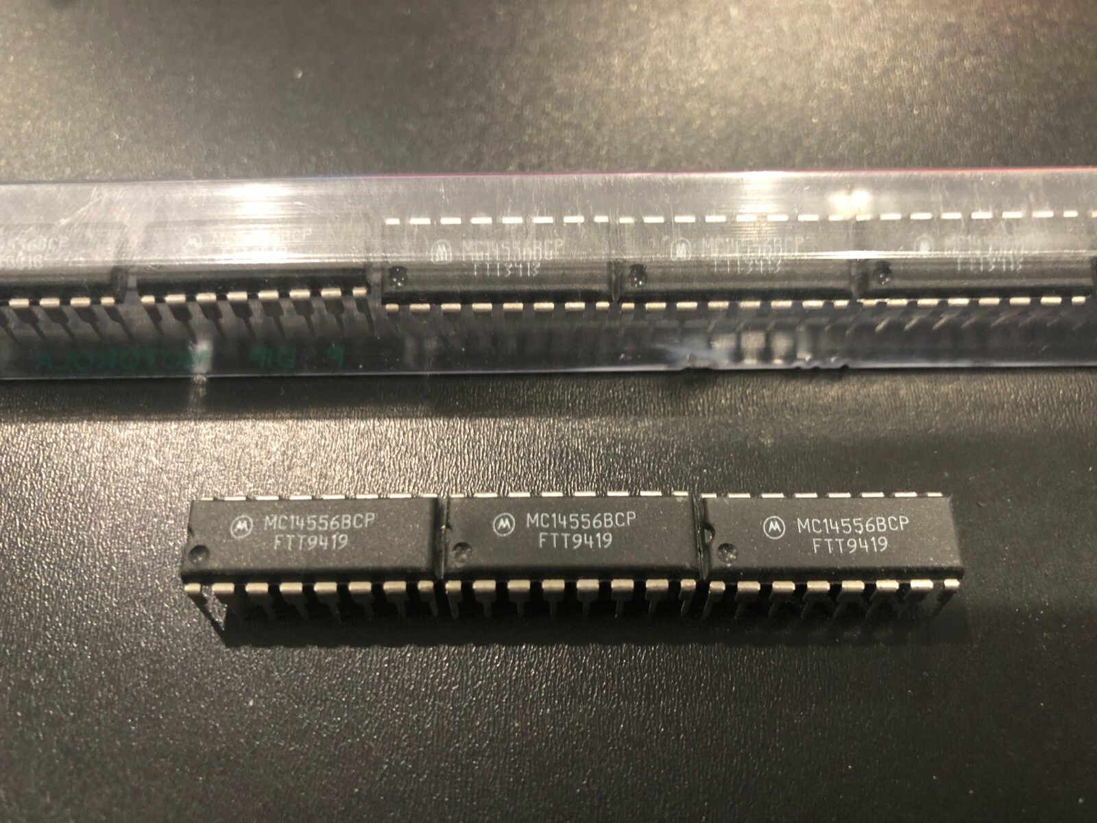 MC14556BCP