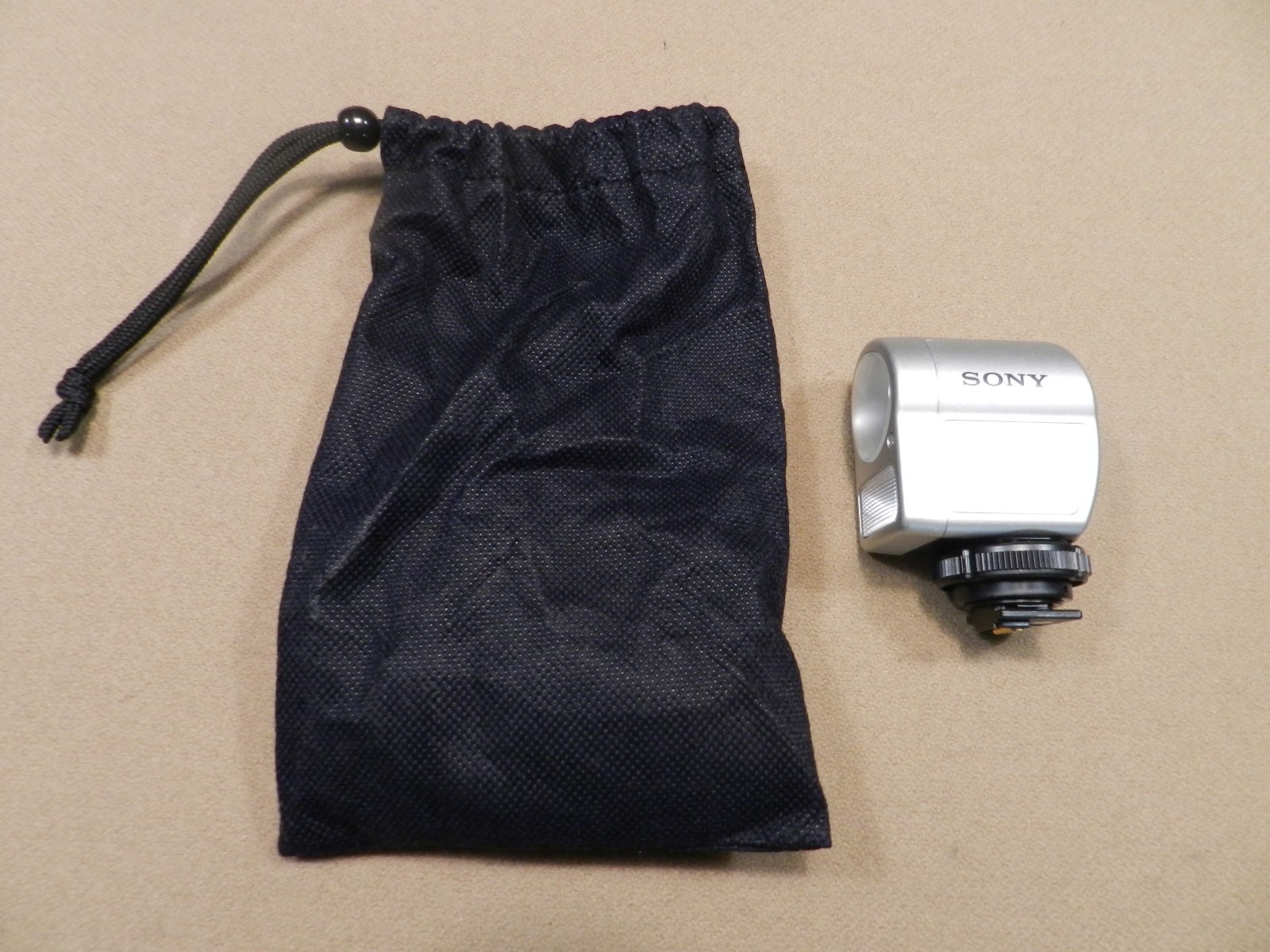 Sony HVL-FDH4 Video Flash Light