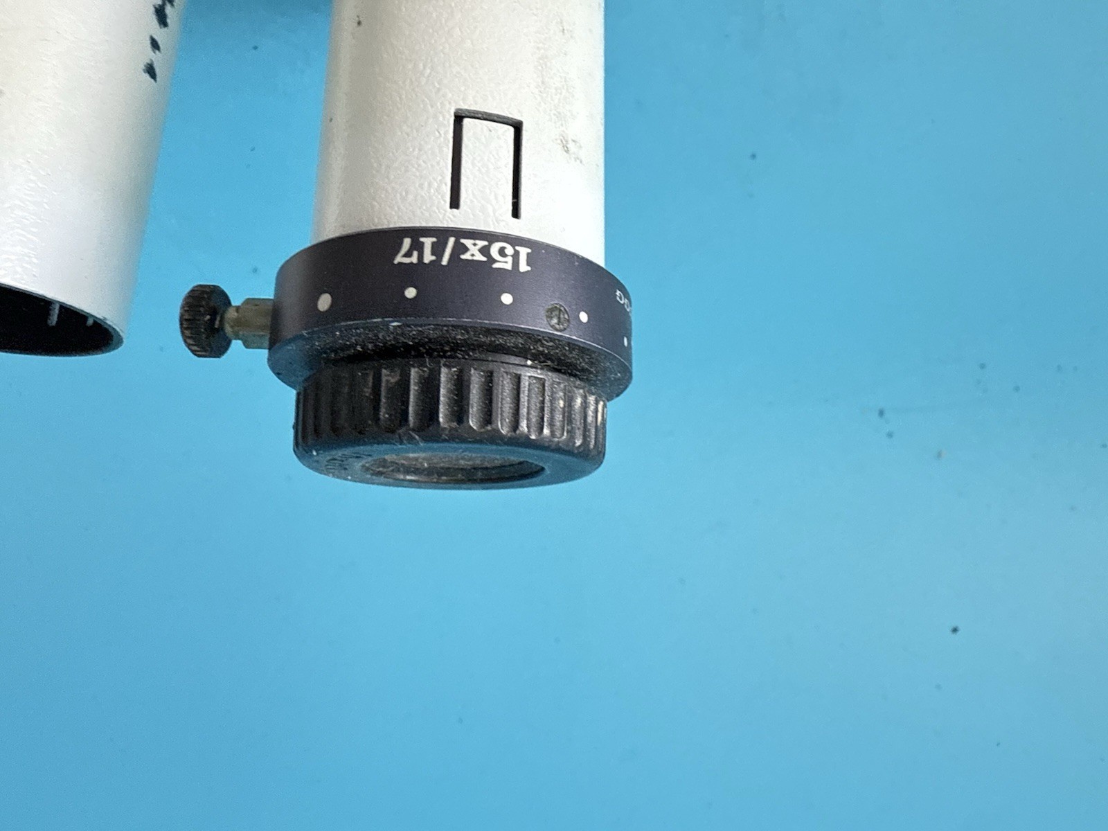 Leica Microscope Binocular Head 15x/17 Eyepieces – Original Optical Part