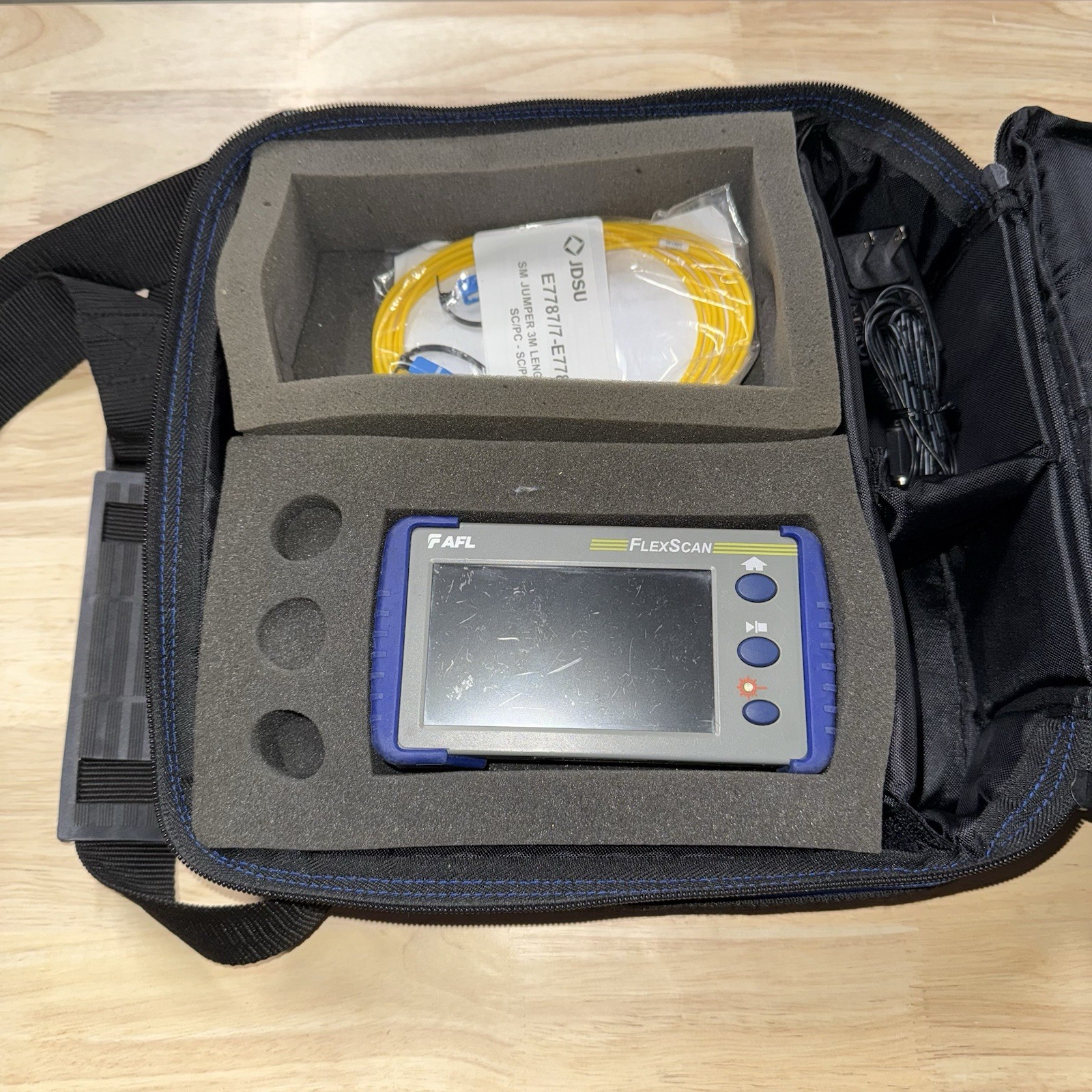 AFL FLEXSCAN FS200-100 SM OTDR
