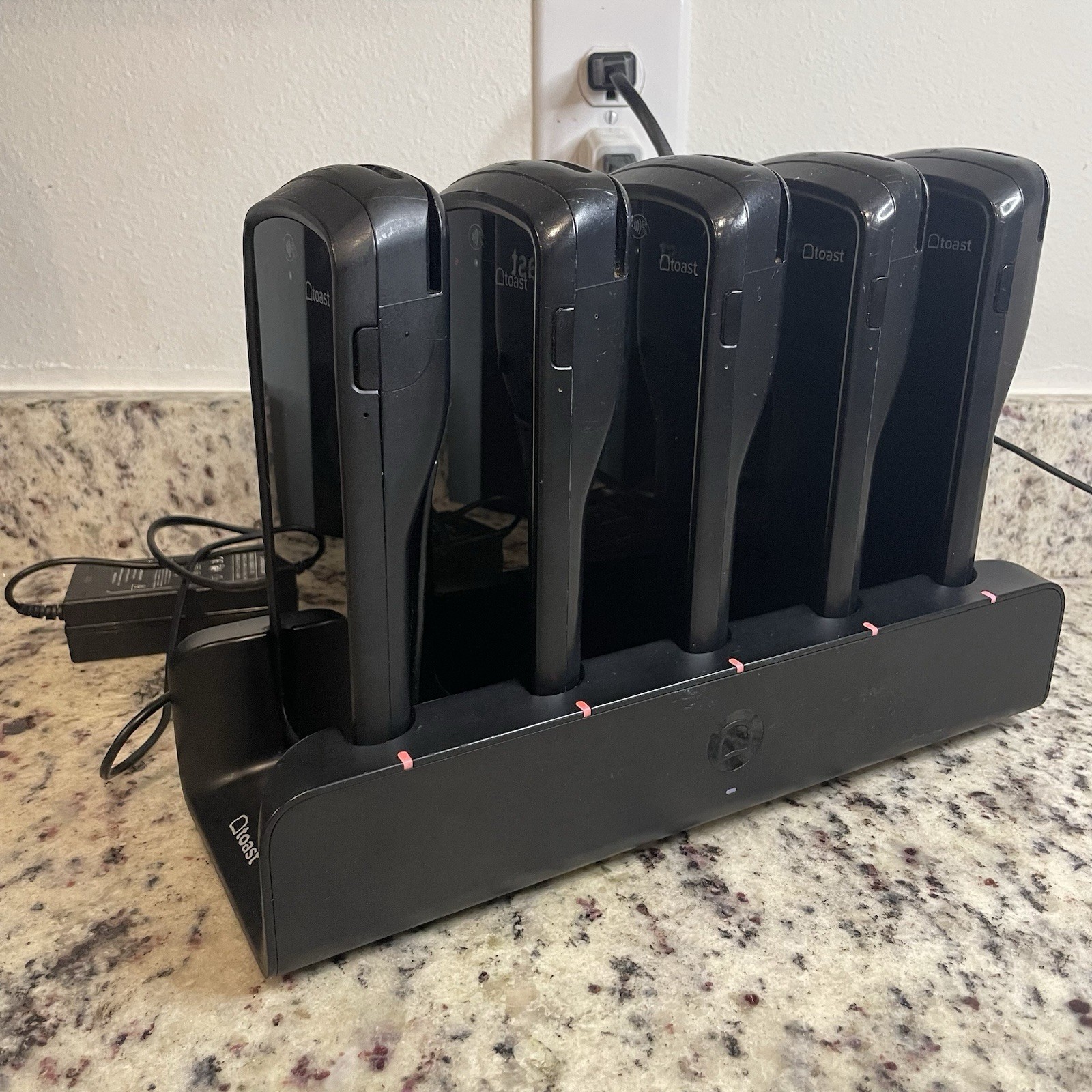 Toast Go 2 Handheld POS Terminals (x5) + 5-Port Charging Hub  As-Is, Read DSCRP