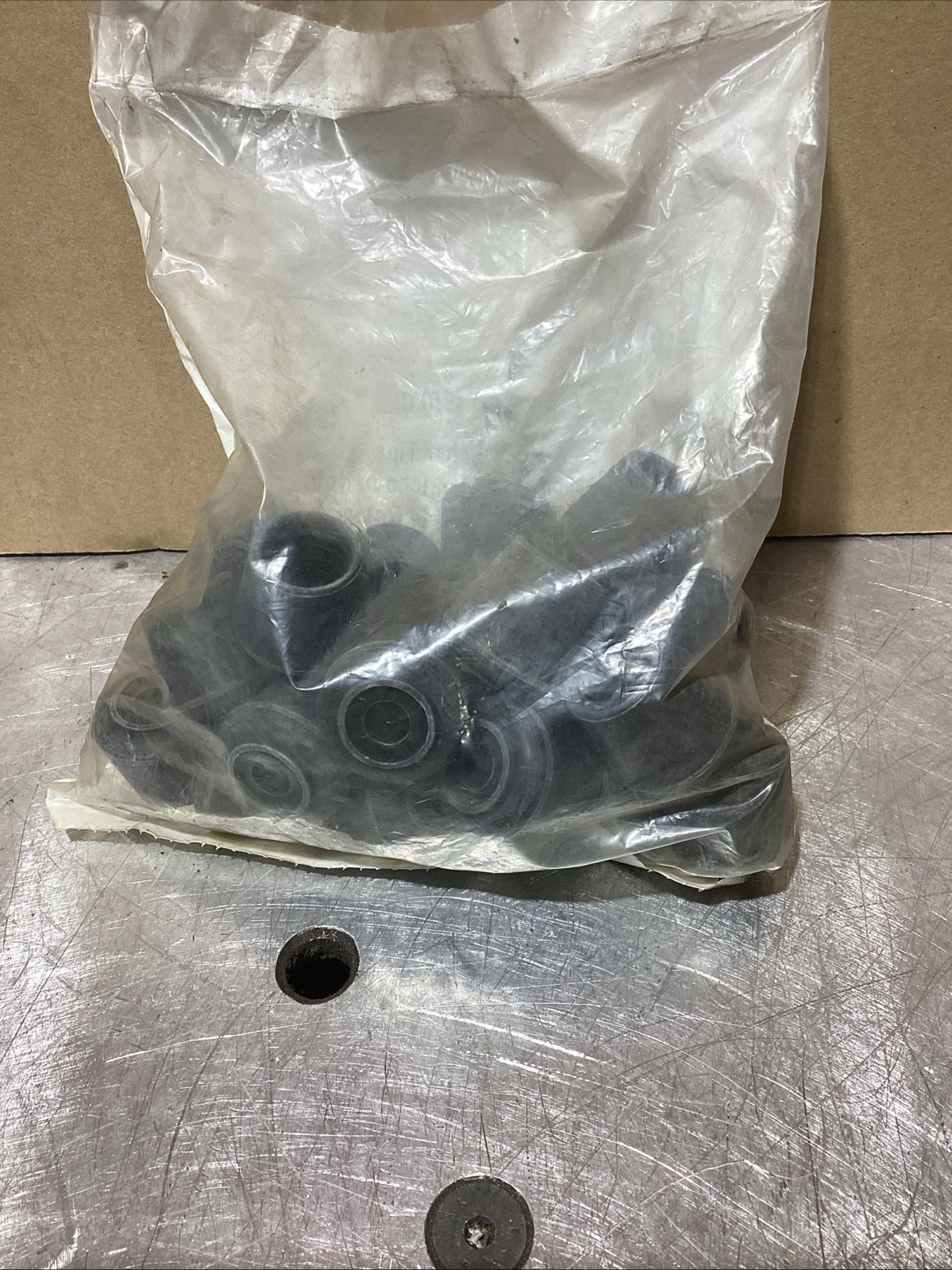 Black Rubber Tips 3/4”, 19mm, 6J570 Qty 24. NOS