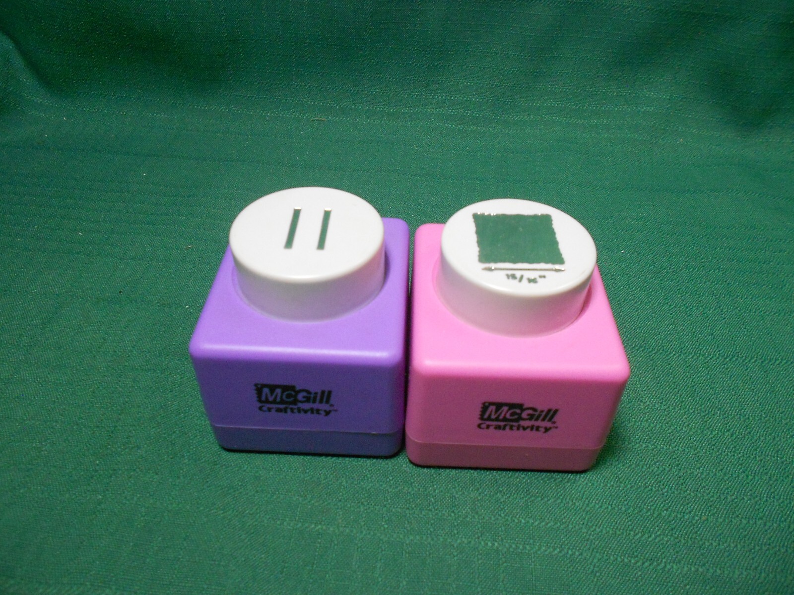 2 McGill Craftivity Punches 3/4" Ribbon and 15/16" Square Decorative Edge