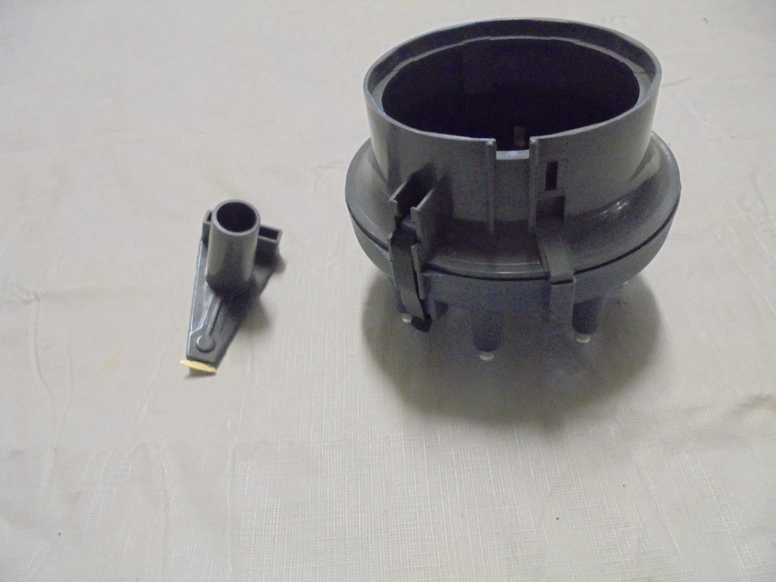 1973 Mustang Electronic Ignition Distributor Cap With Rotor Arm