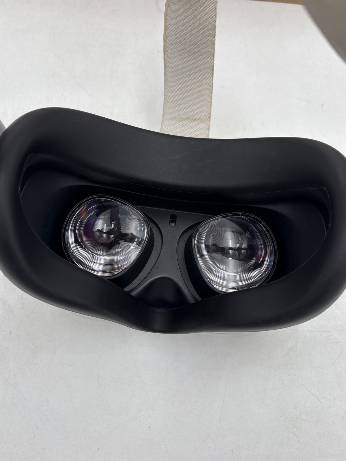 Meta Oculus Quest 2 128GB VR Headset w/Controllers & Box, Factory Reset Cleaned
