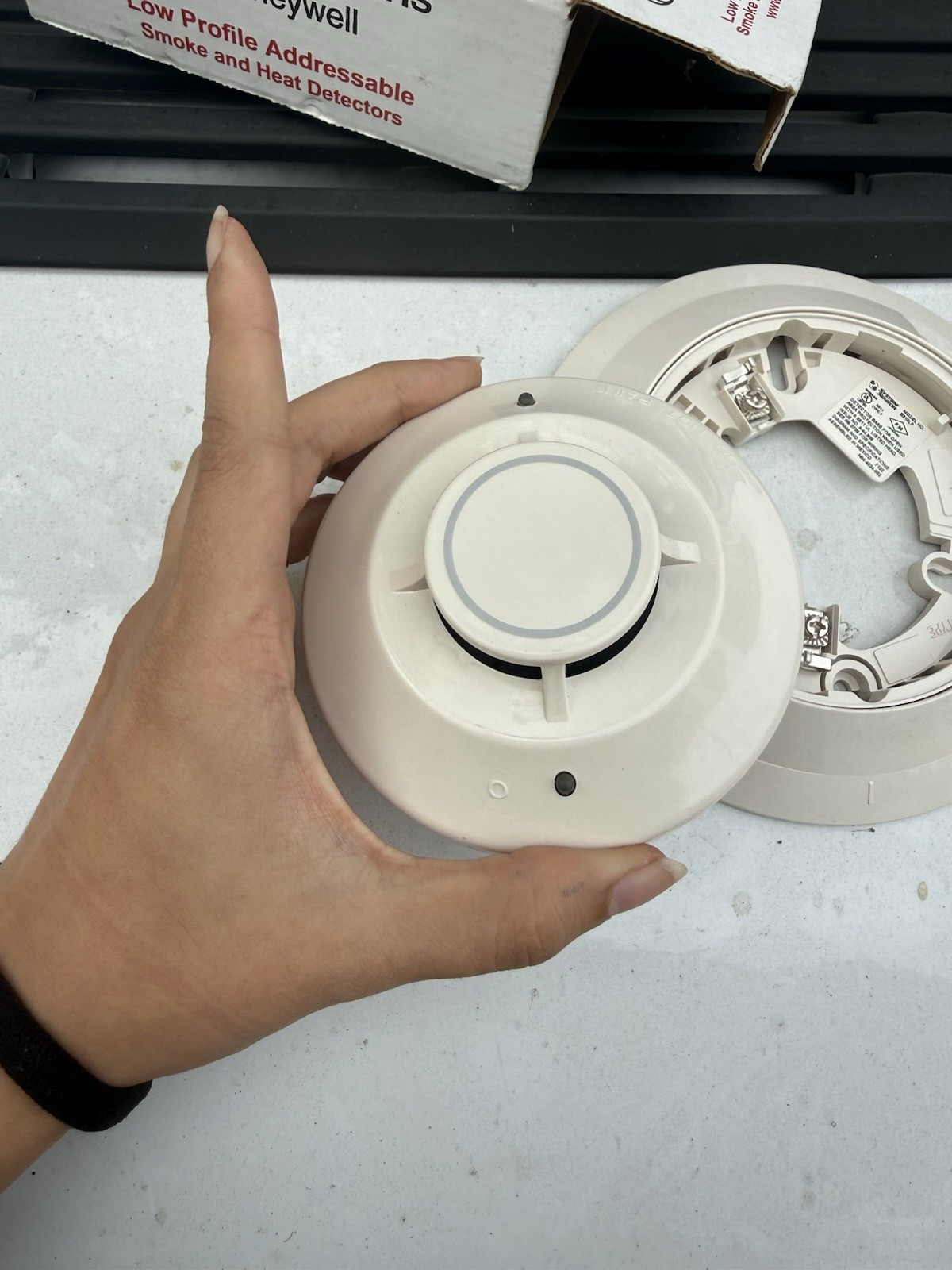 Fire-Lite Alarms by Honeywell H355 135°F Fixed Temperature Heat Detector