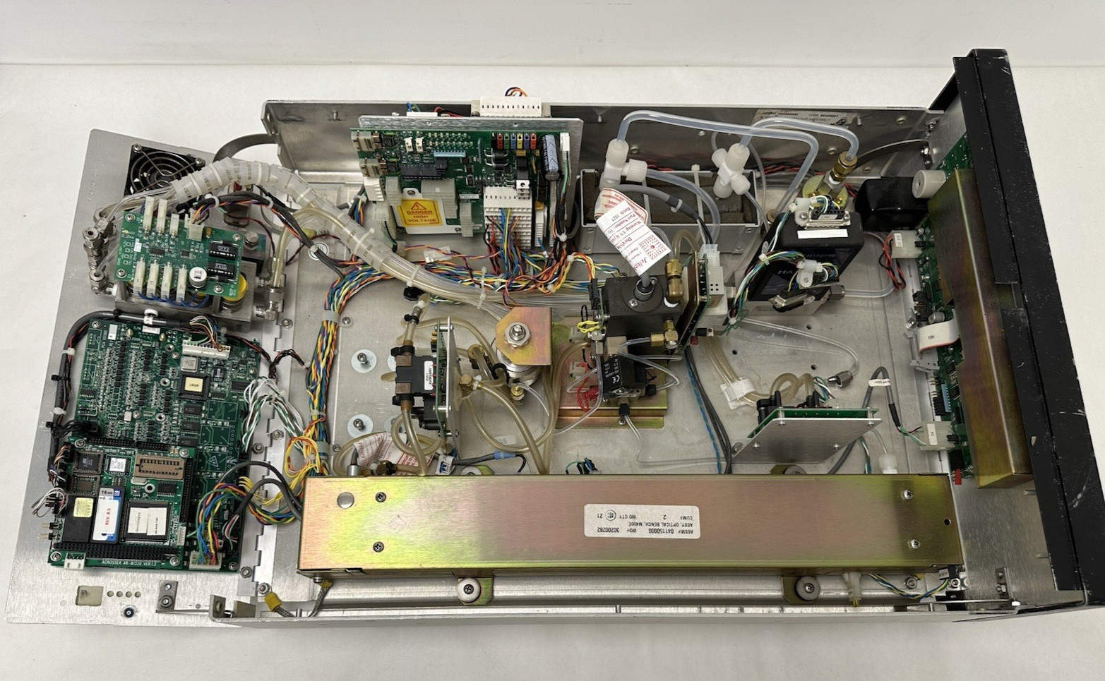 Teledyne Instruments Model 700E Dynamic Dilution Calibrator Opt: 01, 02, 92
