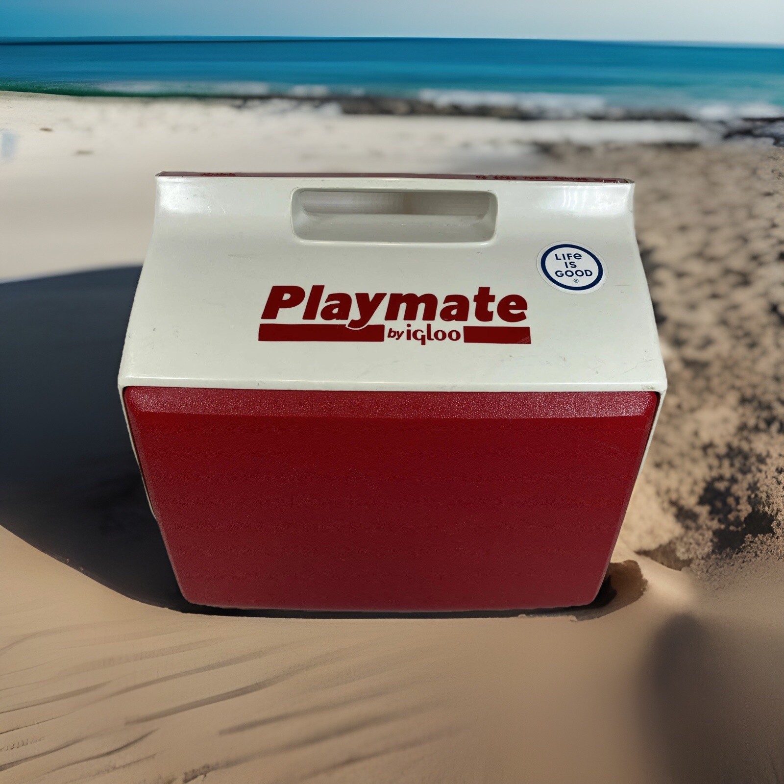 Vtg 1980s Playmate By Igloo Cooler Red & White Ice Chest Large Size 16qt.