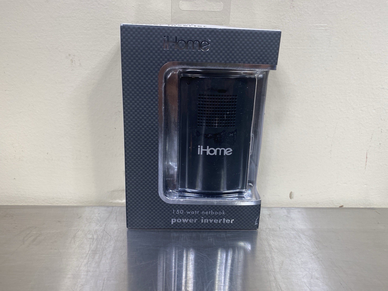 Free Shipping! BRAND NEW iHOME 150 Watt Power Inverter