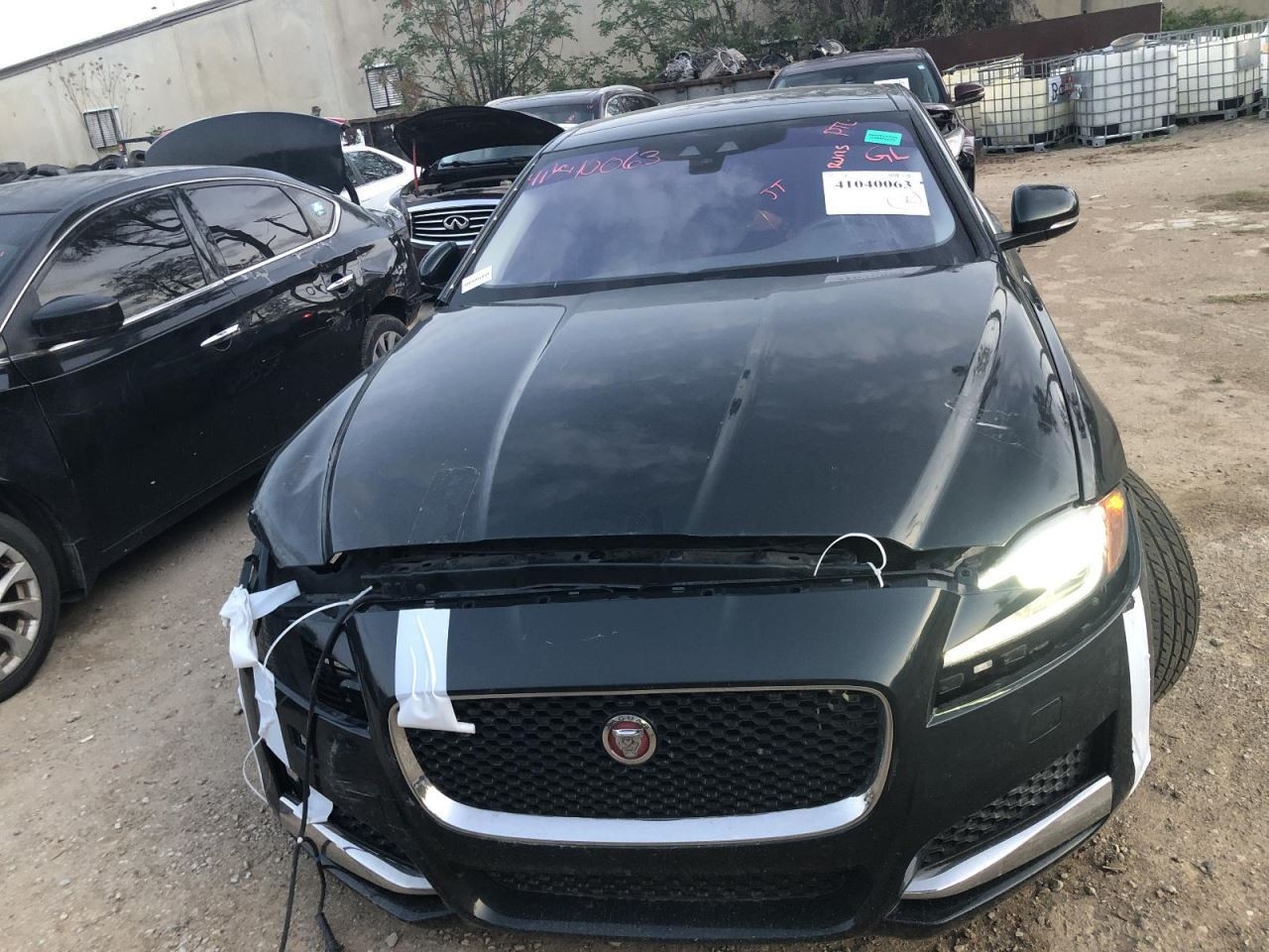 Sun Visor Left Driver Fits 16-19 XF 935945
