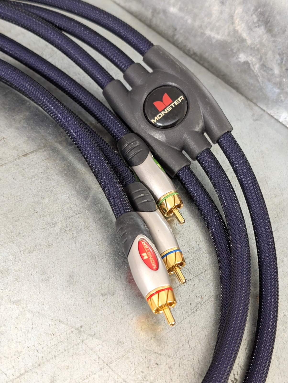 Monster 4' Lucasfilm THX Composite Cables Mesh Cover  24K GP Tips Blue Green Red