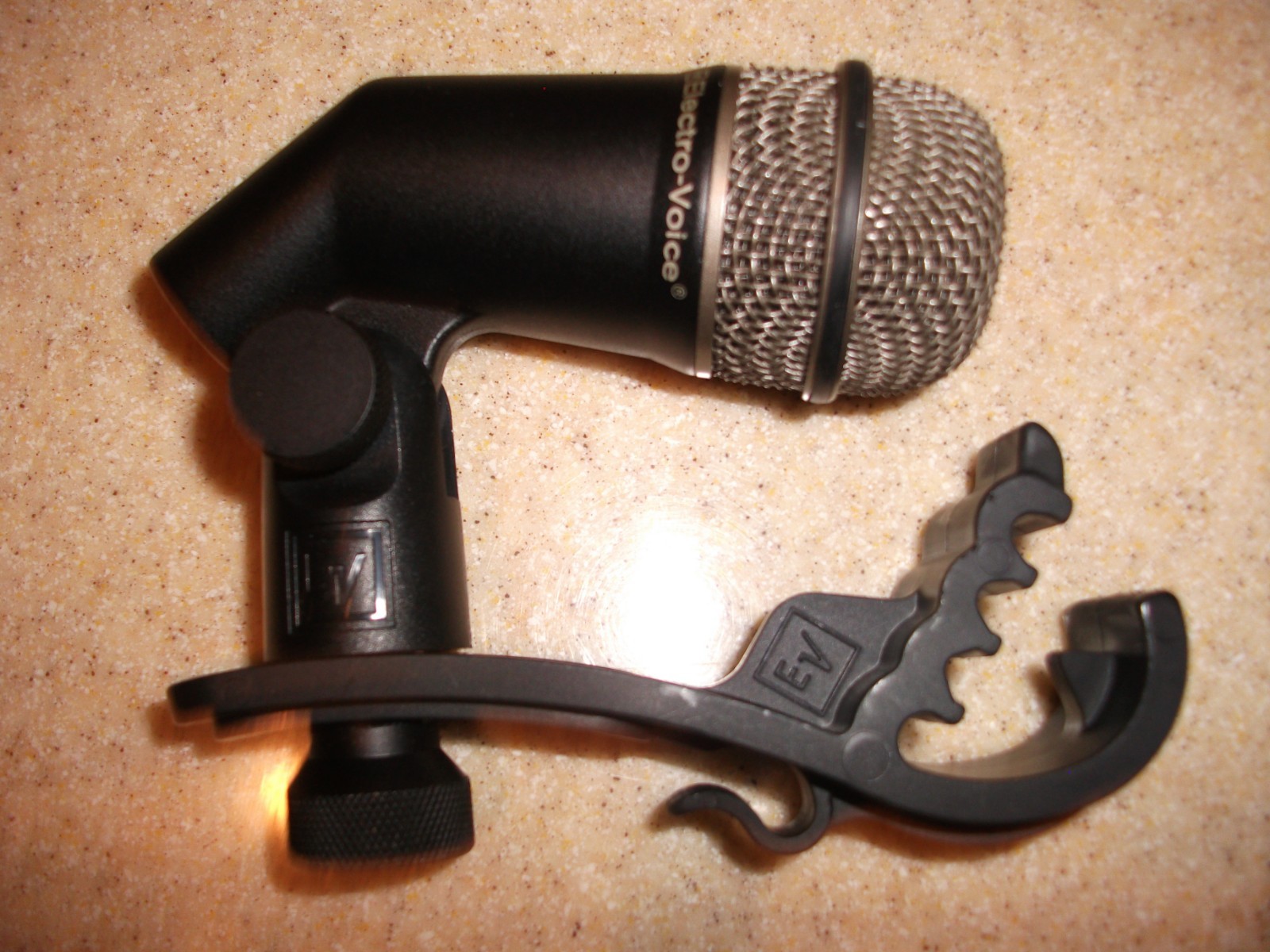 Electro-Voice PL DK5 5 piece drum microphone set with padded case New