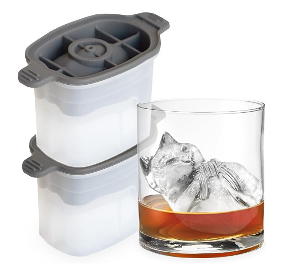 Tovolo kitten with Yarn Ice Molds for Whiskey Cocktails & Drinks 2 Packs of 2!