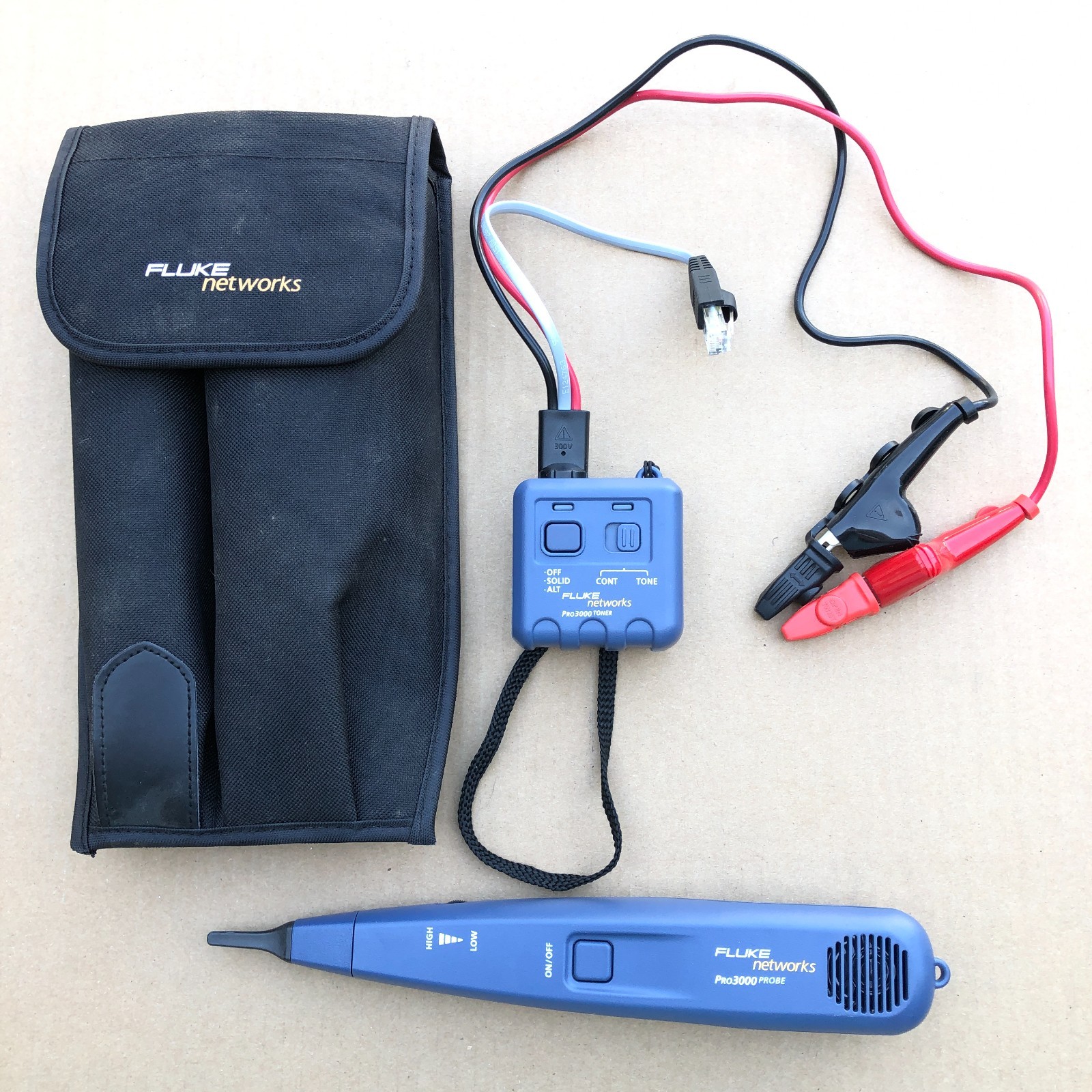 Fluke Networks PRO3000 Tone Generator and Probe Kit Analog Tone Tool with Pouch