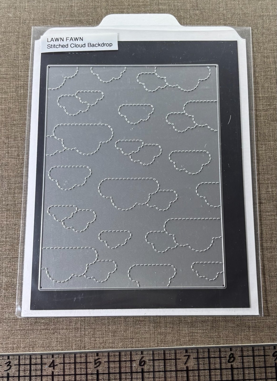 Lawn Fawn Stitched Cloud Portrait Backdrop Die