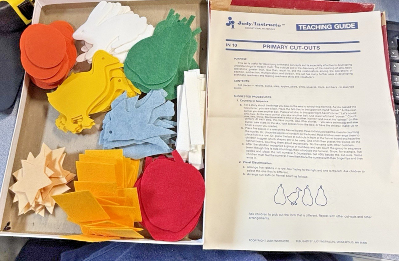 VTG Judy Instructo Primary Felt Flannel Board Visual Aid Cut Outs Educational