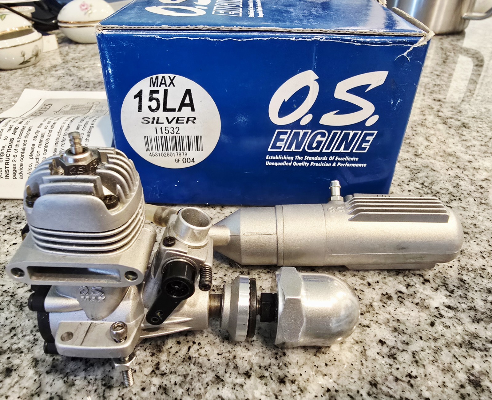 OS MAX 15 LA Nitro RC Engine Glow Motor 11532 & Muffler - Silver W/Extra Stuff