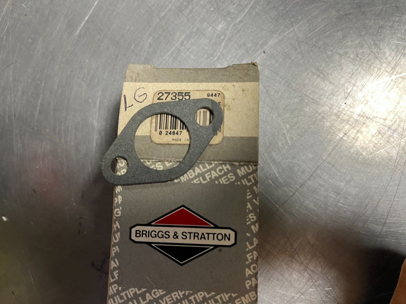 LG27355 John Deere Gasket