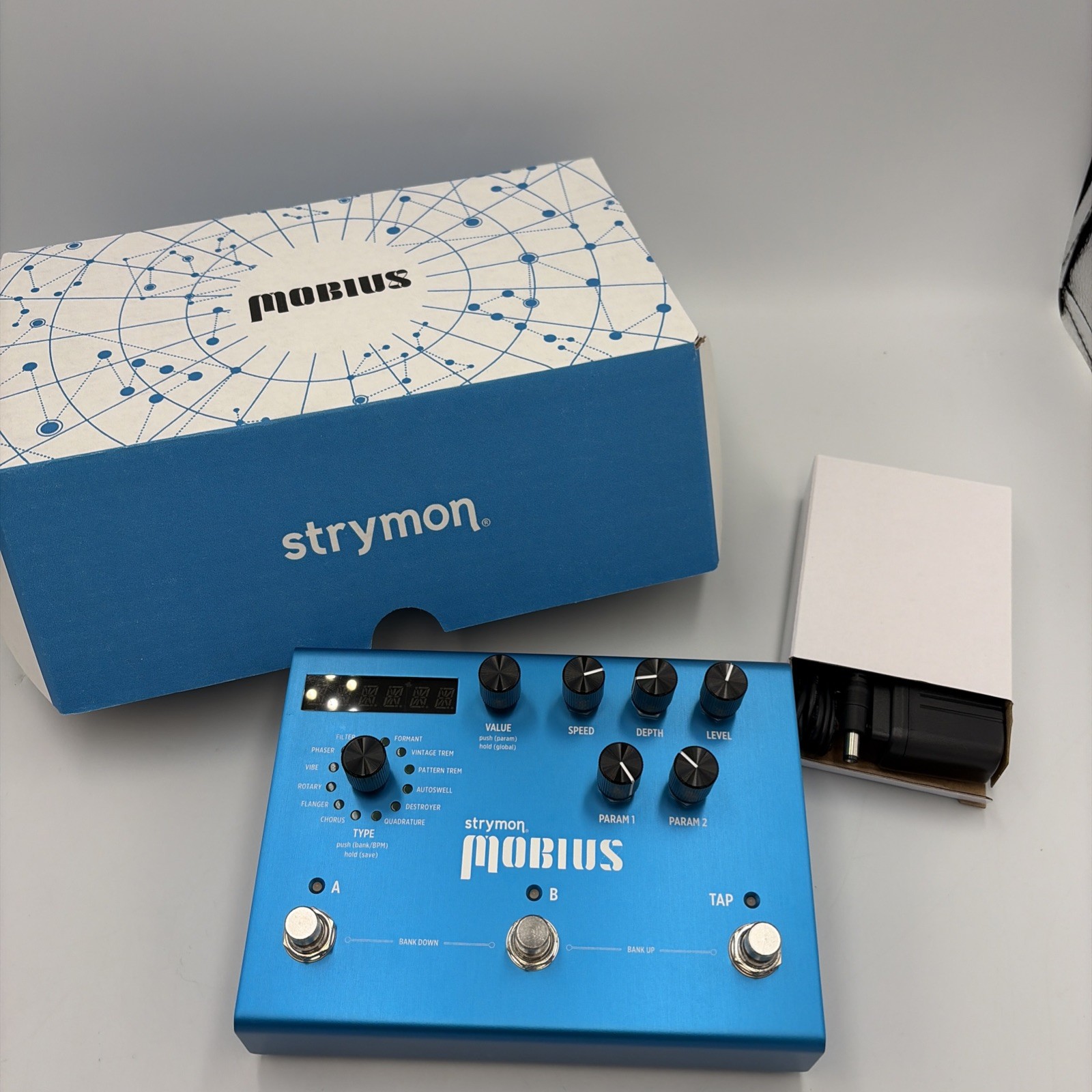 Strymon Mobius Modulation Pedal Multi FX Open Box w/ Box