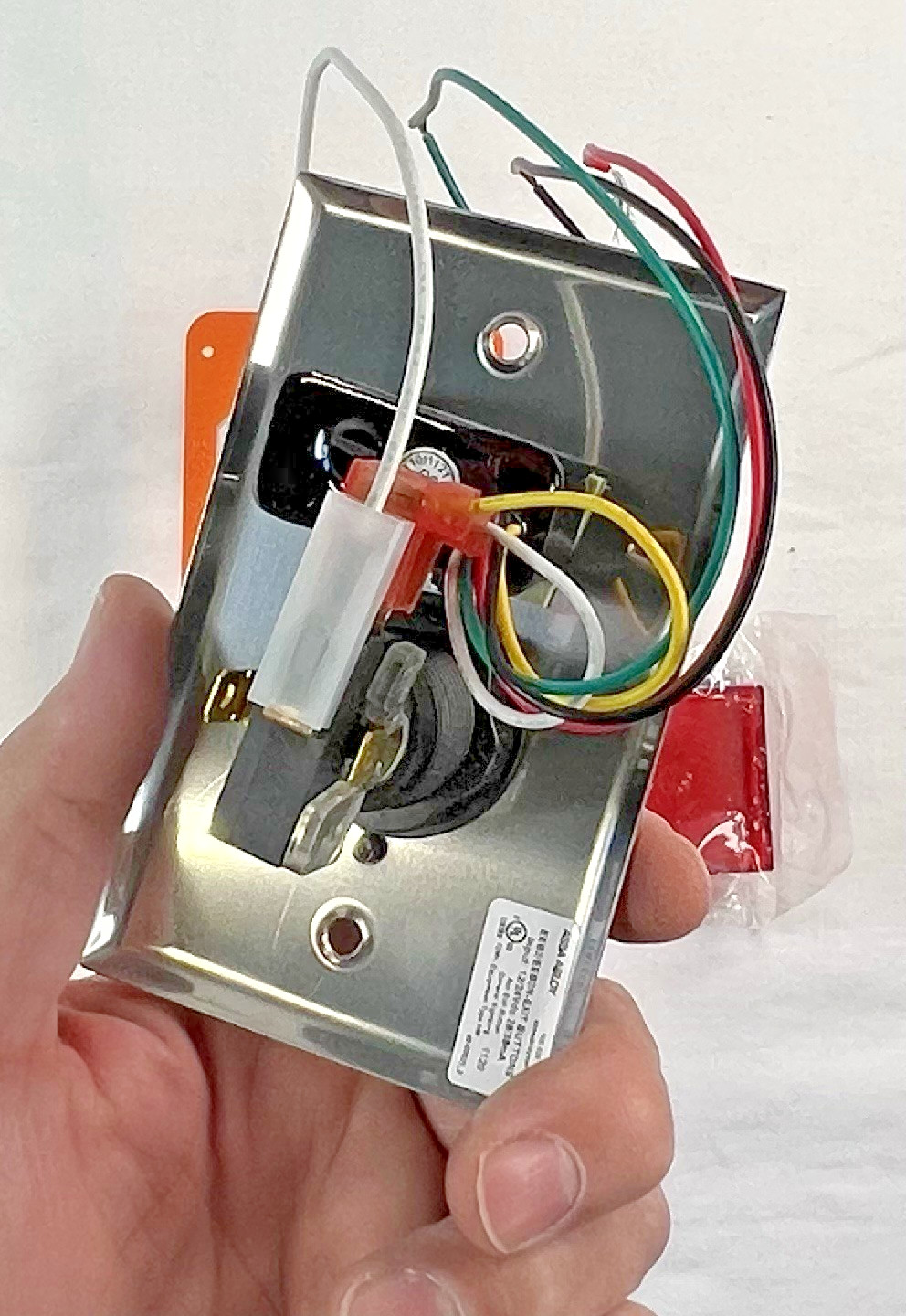 SECURITRON EEB2 Exit Button with 30-second timer and Green/Red lenses