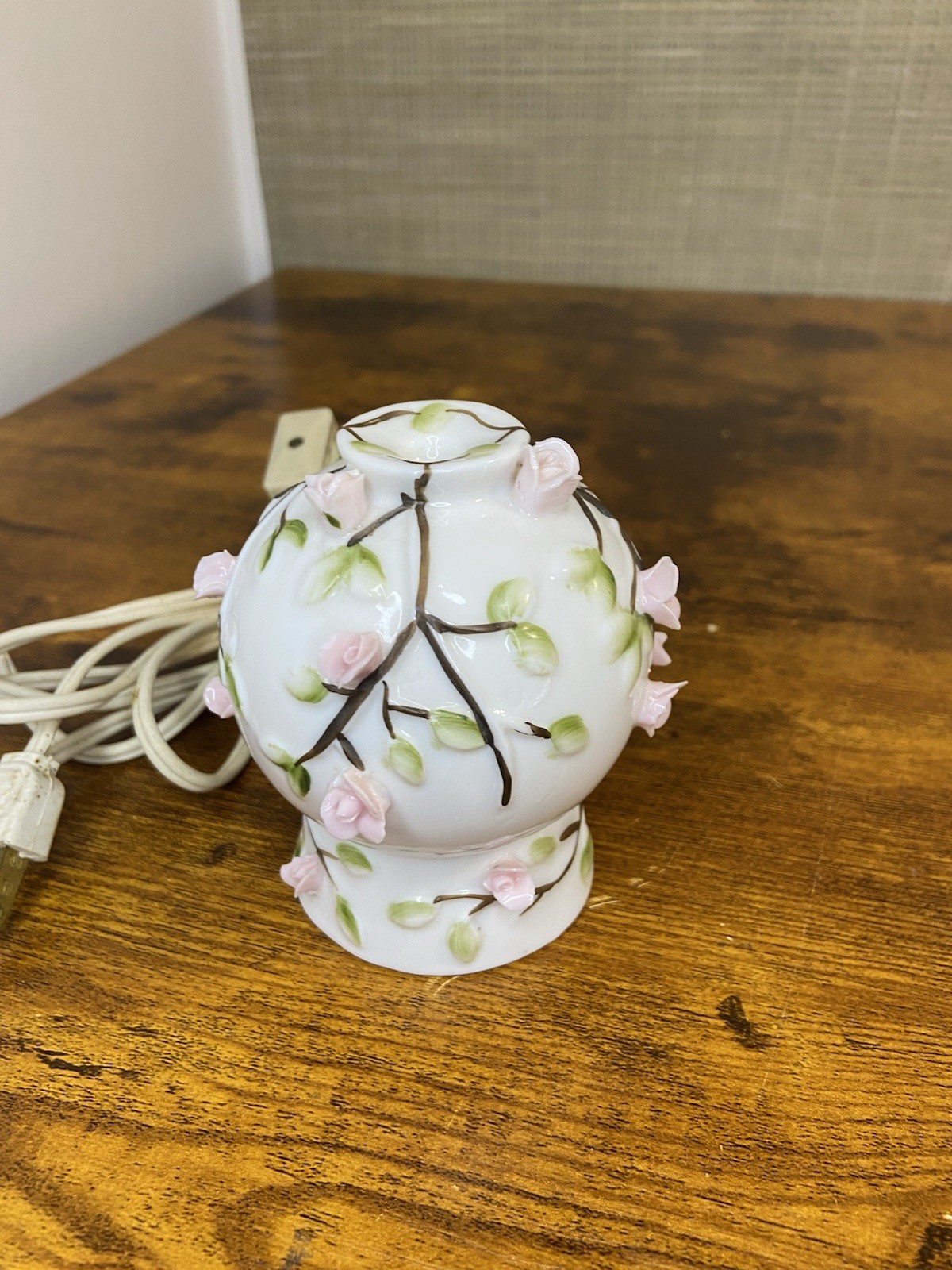 Vintage Japan Perfume Nightlight Scent Diffuser Porcelain  Roses & Flowers