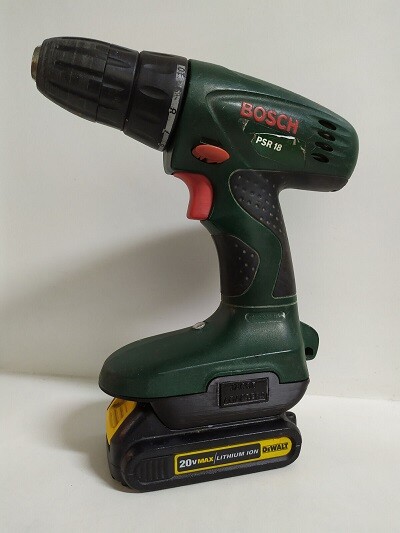 Adaprers for 18v powertools ( Jadapters )