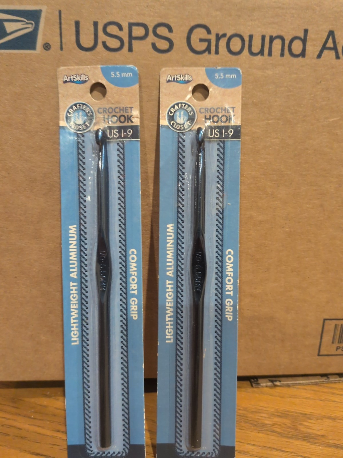 ArtSkills Crafters Closet Lightweight Aluminum Crochet Hook - 5.5mm (2-Pack)