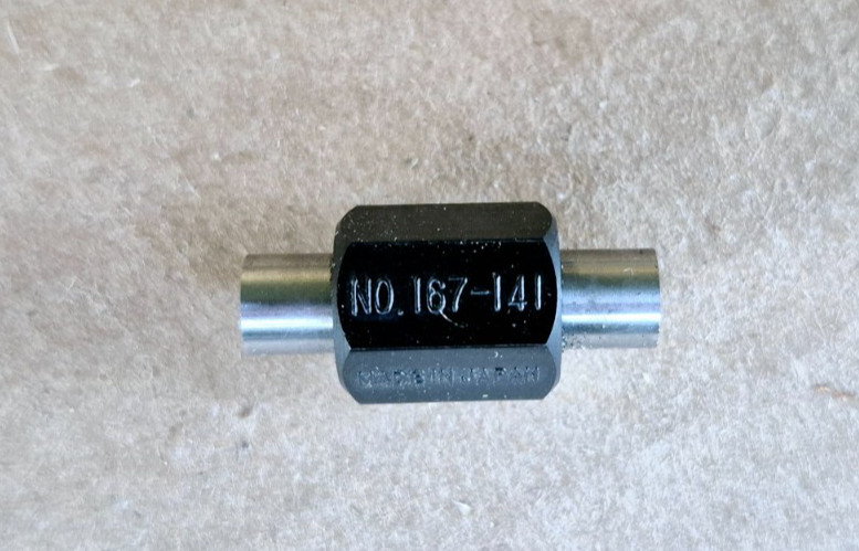 Mitutoyo 143-122 Caliper Type Micrometer 1-2″ .001"