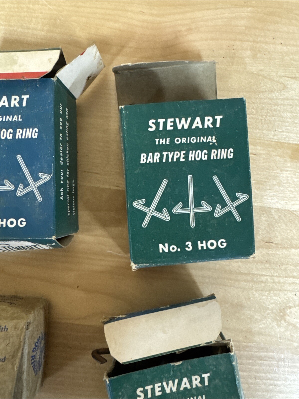 5 Boxes of Stewart Hog Rings