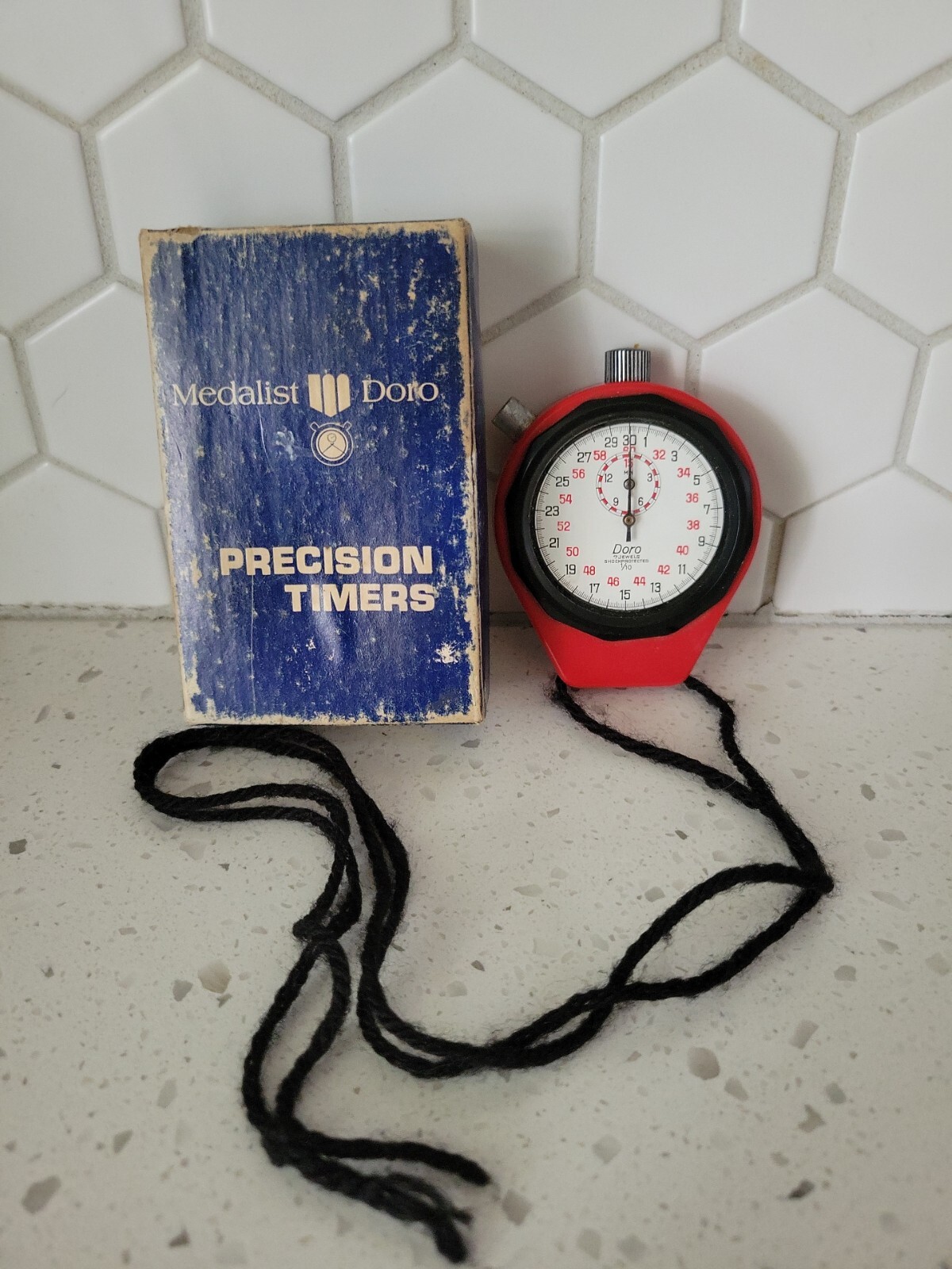 VINTAGE Medalist Doro  Shock Protected 1/10 Swiss Made Stopwatch W/ Original Box