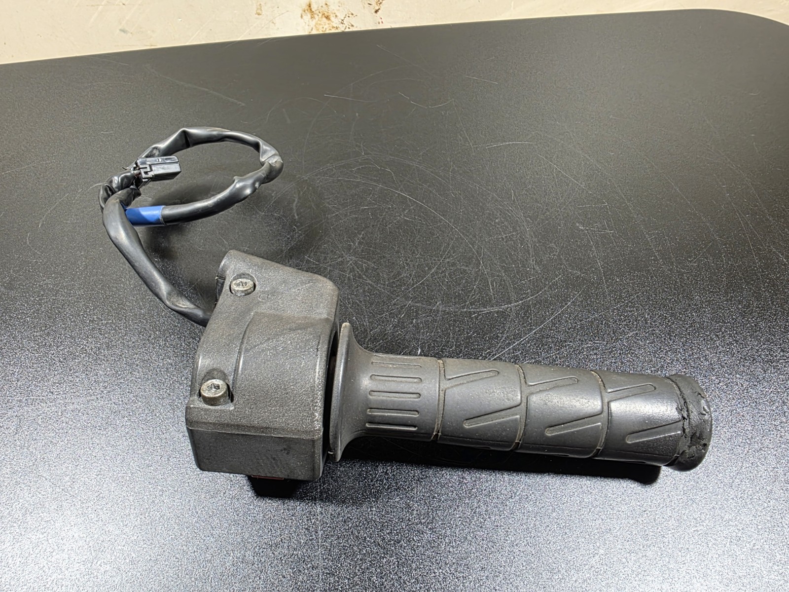 2003 Buell Lightning XB9 XB9S Right Handlebar Switch Starter Switch #NV7-18