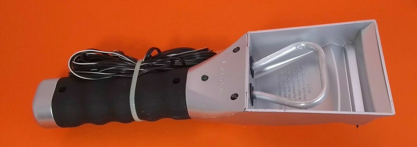 Smart Gear Light-Up Heated Ice Scraper