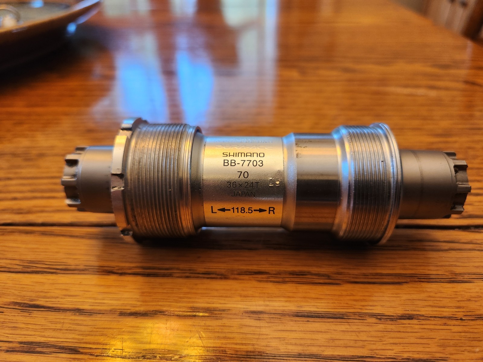 Shimano Dura Ace  Bottom Bracket BB7703 Octalink for TRIPLE Cranks ITA Threads