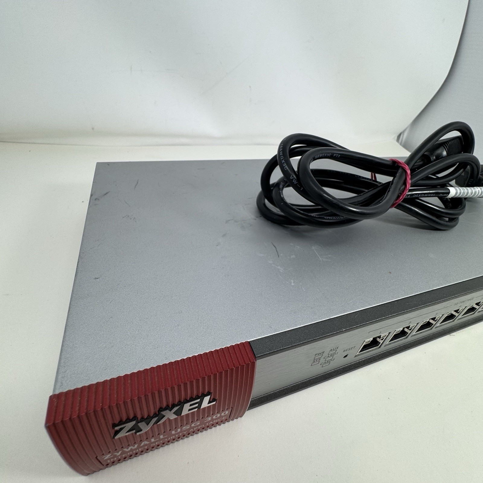 Zyxel Zywall USG 300 Internet Security Appliance
