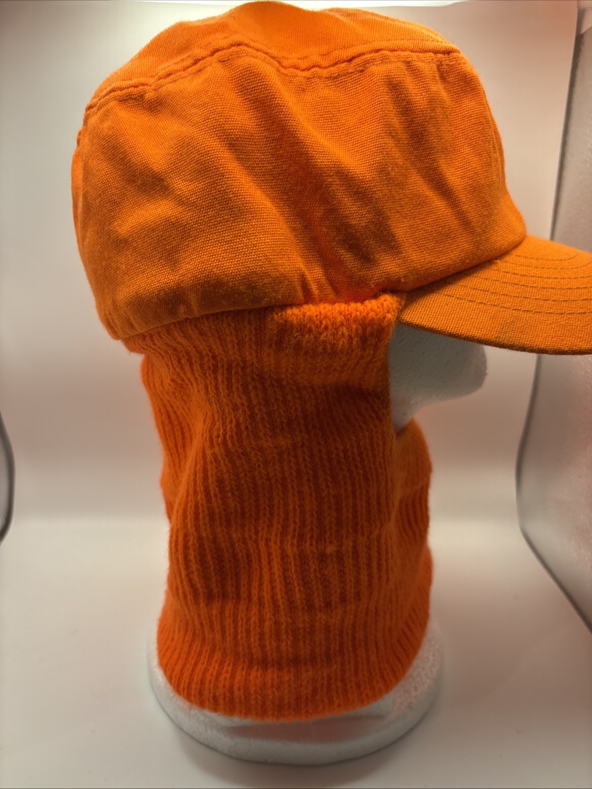 VTG Cabela's Blaze Orange Insulated Sz M Winter Hunting Hat Knit Face Cover USA