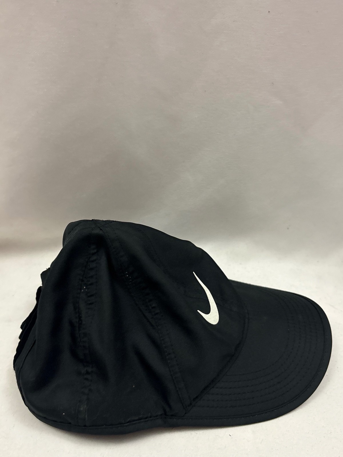 Nike Featherlight Black Dri-FIT Adjustable Baseball Cap Hat
