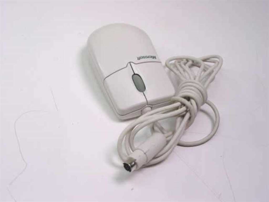 Microsoft X03-48591 3-Button PS/2 Mouse 63618-OEM