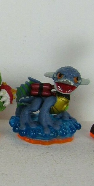 Skylanders ActiVision Figures Mixed Elements 5 Characters Lot #1