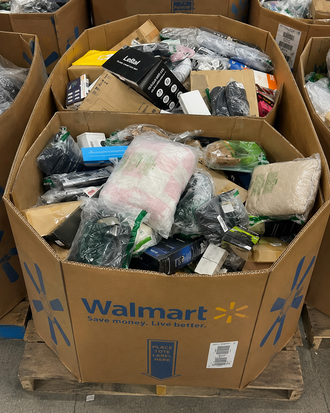 Amazon Wholesale Lot General Merchandise Retail Overstock Consumer Products