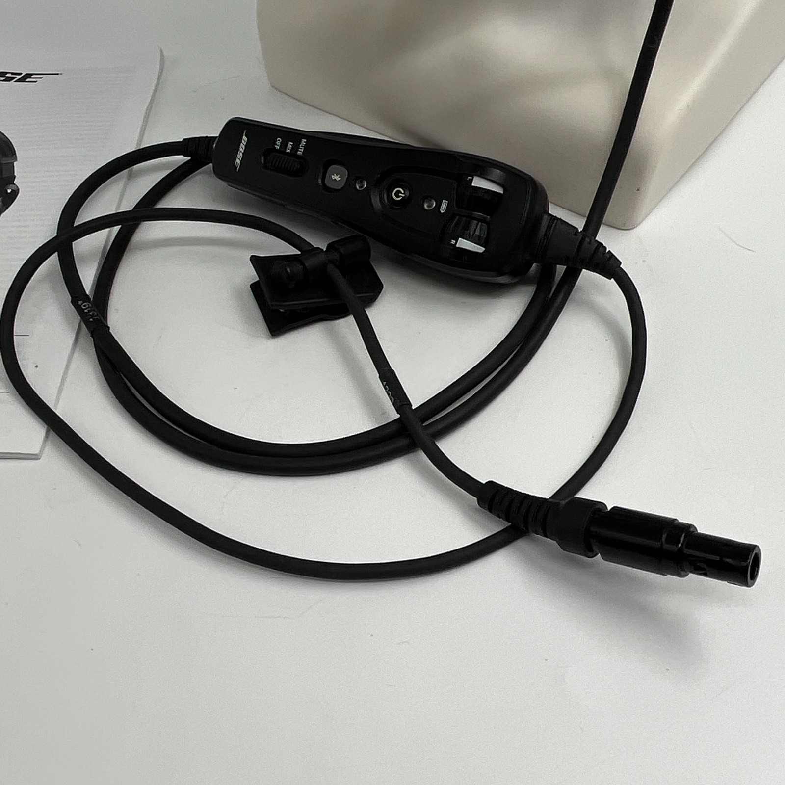 Bose A20 ANR Aviation Headset Single Lemo 6 Pin Plug With Bluetooth