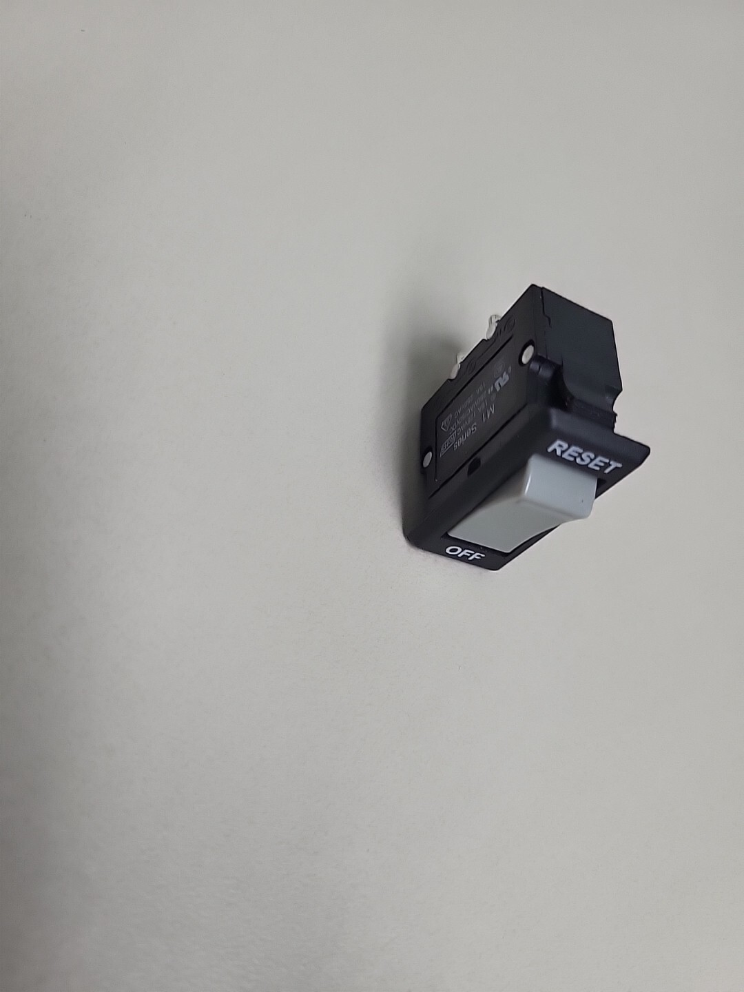 Nordictrack T6.7S Treadmill Power Switch (25D)