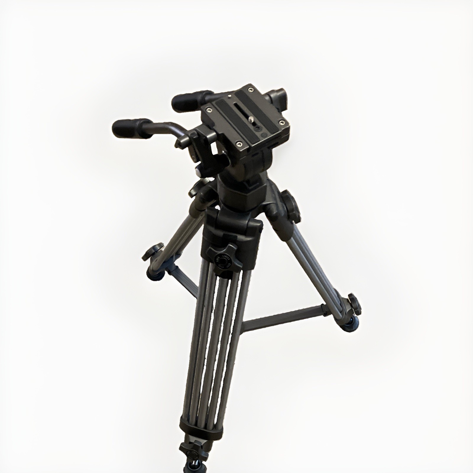 Ravelli Professional AVTP Tripod with fluid drag head
