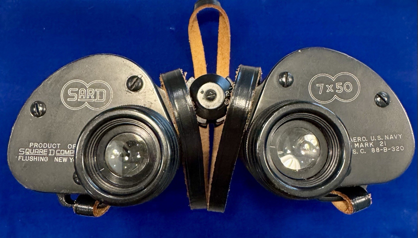WWII US Navy Mark 21 7x50 Military Binoculars Sard Square D Excellent Optics