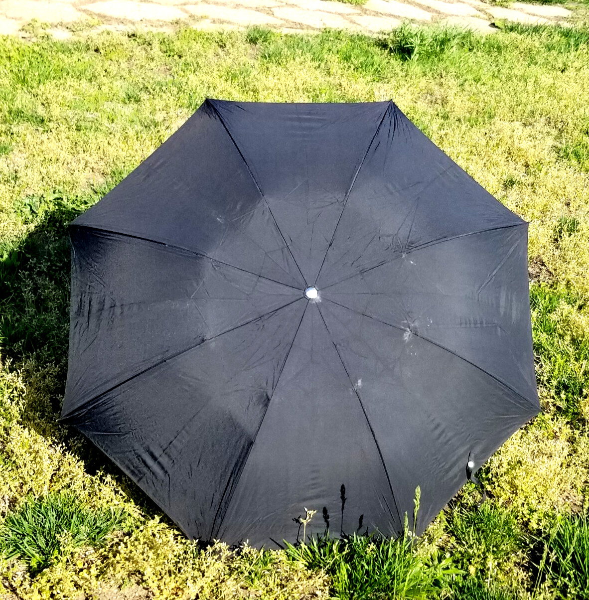VTG TOTES Black Collapsible Travel Umbrella Inside Zip Case