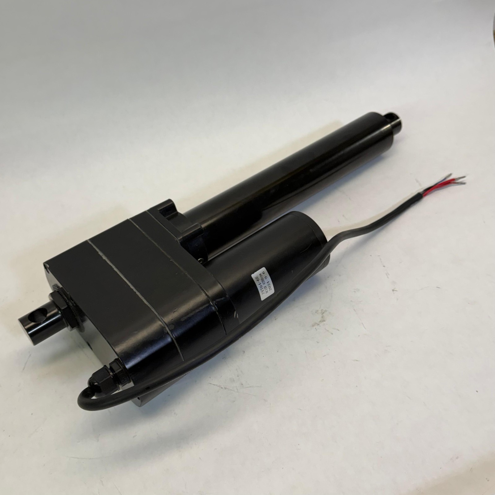 Industrial Duty Linear Actuator ZYT64-6E DC12V 4200RPM